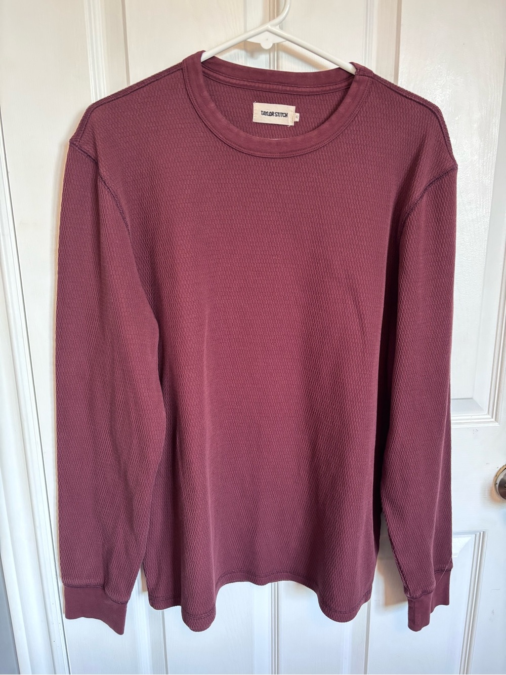 Taylor Stitch Men’s 42 L The Organic Cotton Waffle Crew Burgundy Thermal